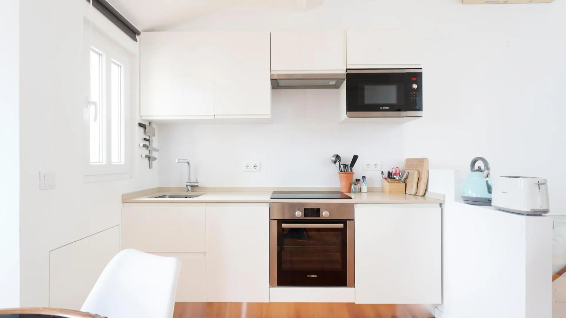 Bica Blue 1Br Loft W Riverview N Ac By Lu Holidays Lisboa 0*,  Portugal